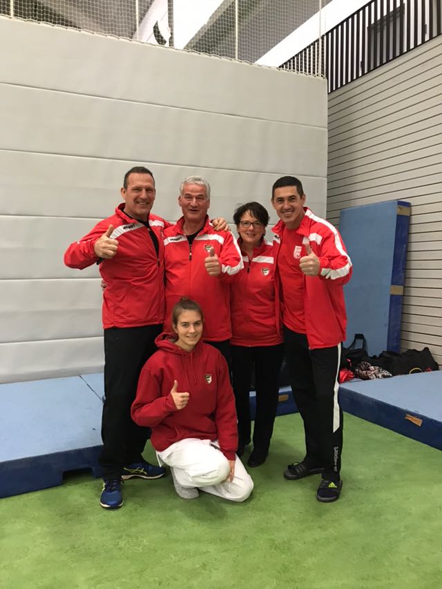 v.l. Lutz Estel, Jörg Kranke, Evi Kranke, Jörg Herrmann, vorn Susan Rottig