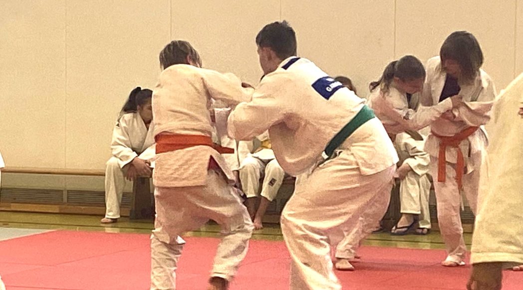 zwei Judoka im Wettkampf